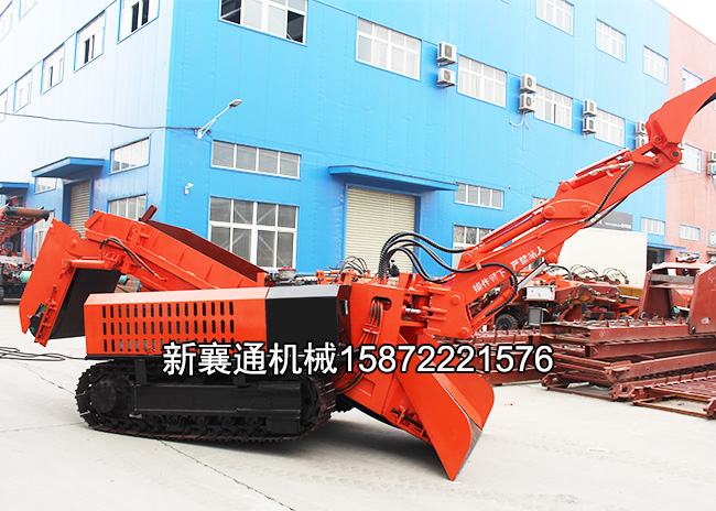 http://m.abd98.com/upload/80履帶皮帶折尾扒渣機(jī).jpg